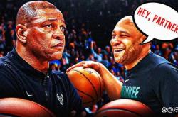 开云下载-关于雄鹿胜归谁手？今晚对阵雷霆的比赛将揭晓答案的信息