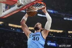 开云APP-雄鹿队球员连续砍下+，成为赛季亮点的简单介绍