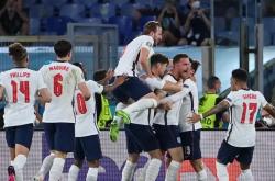 开云平台-俄罗斯队以一球之差击败丹麦队