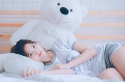 开云体育app-步行者粉碎马刺，福克斯成为关键先生，新一代控卫的崛起之夜