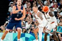 开云体育app-塞尔维亚男篮险胜爵士，米切尔关键制胜