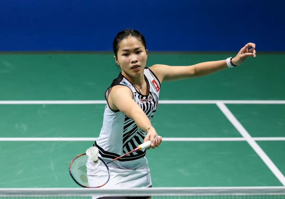 包含印度羽毛球队力克法国羽毛球队，辛杜打破历史纪录的词条