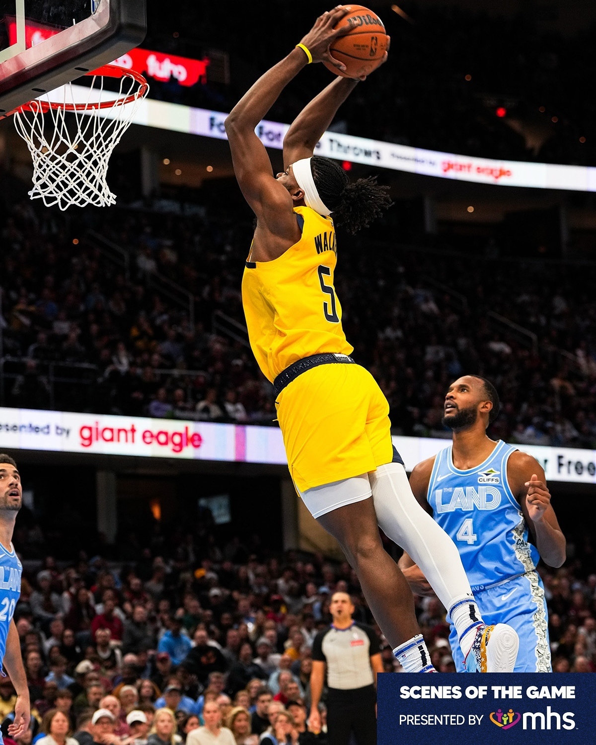 步行者轻取热火，锡安扛起全队的简单介绍