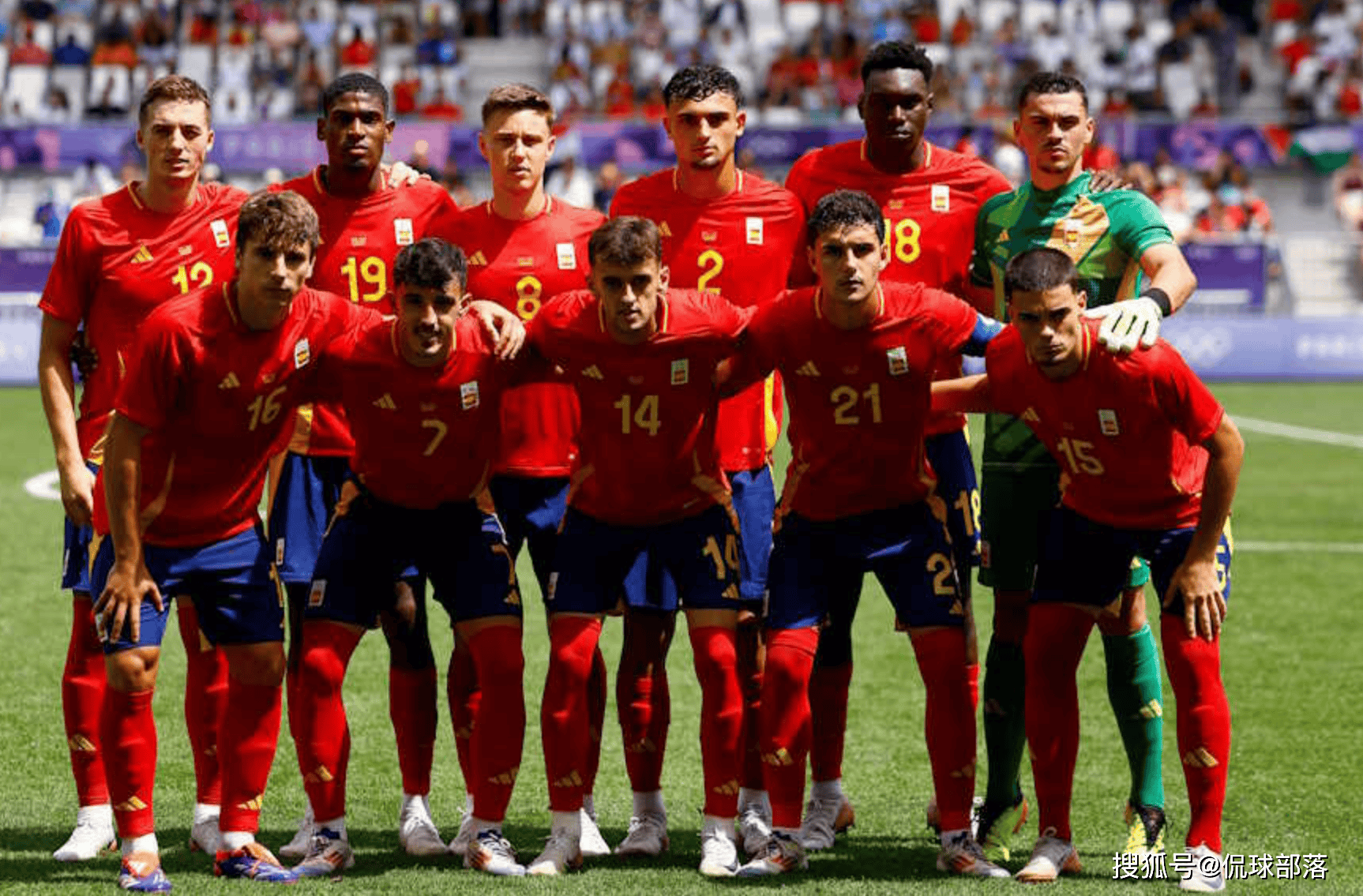 阿根廷完胜日本，罗德里扛起全队