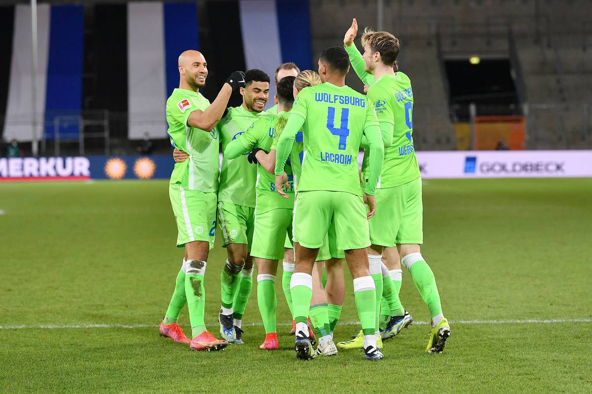 沃尔夫斯堡前场进攻狂热，刷新团队进球纪录的简单介绍