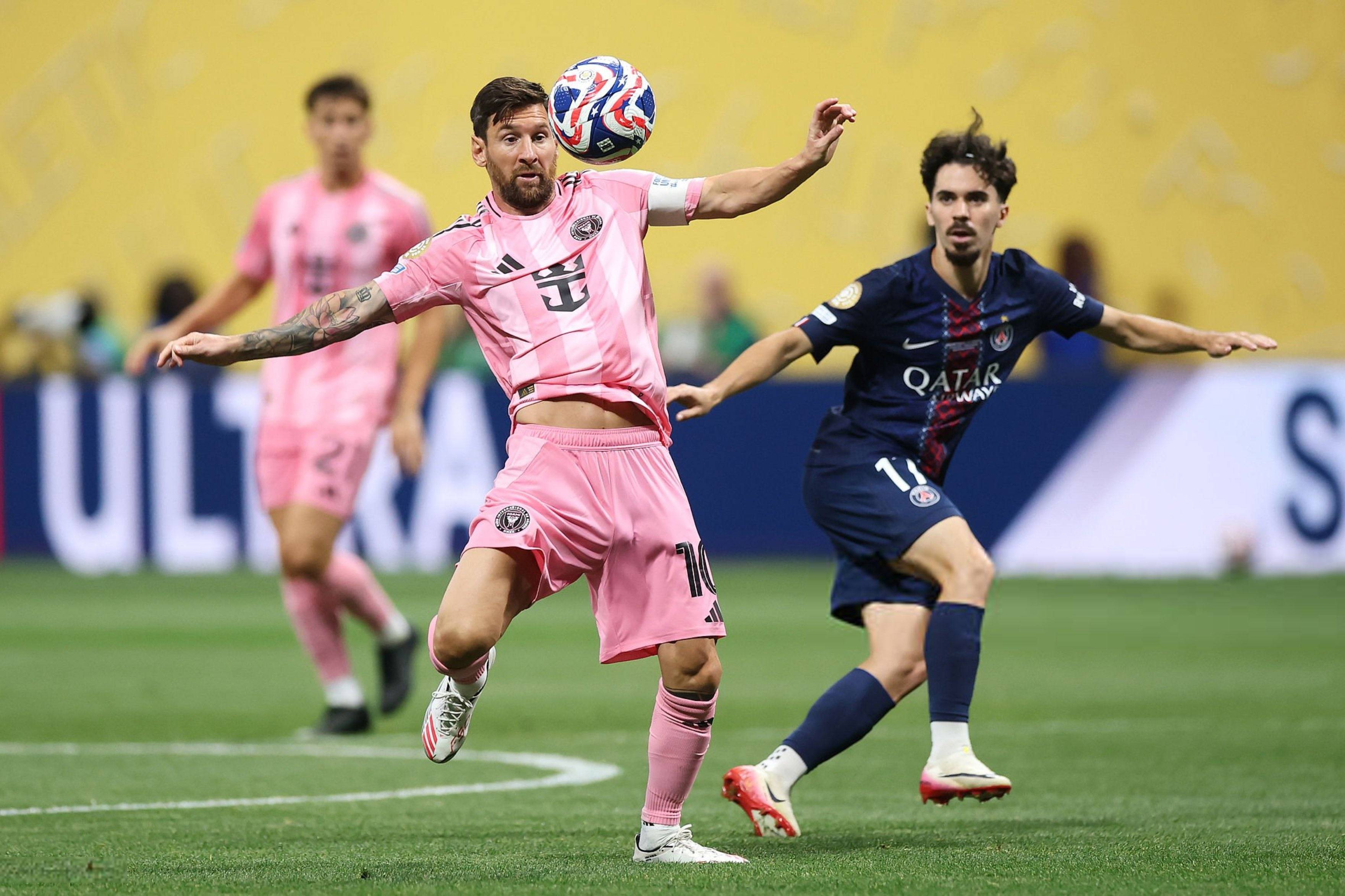 包含巴塞罗那惨败，遗憾出局无缘晋级的词条