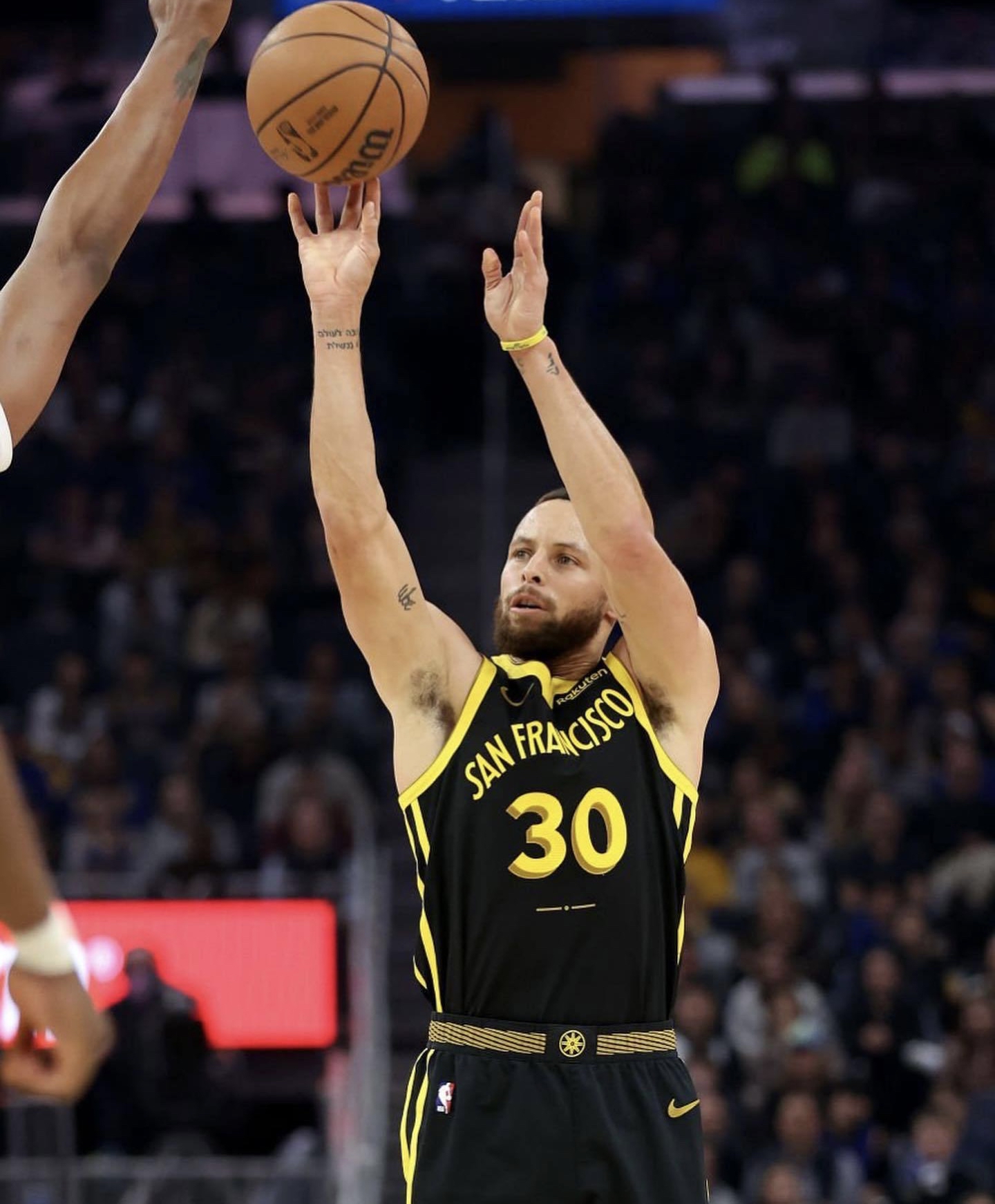 勇士再遭失利，季后赛形势堪忧