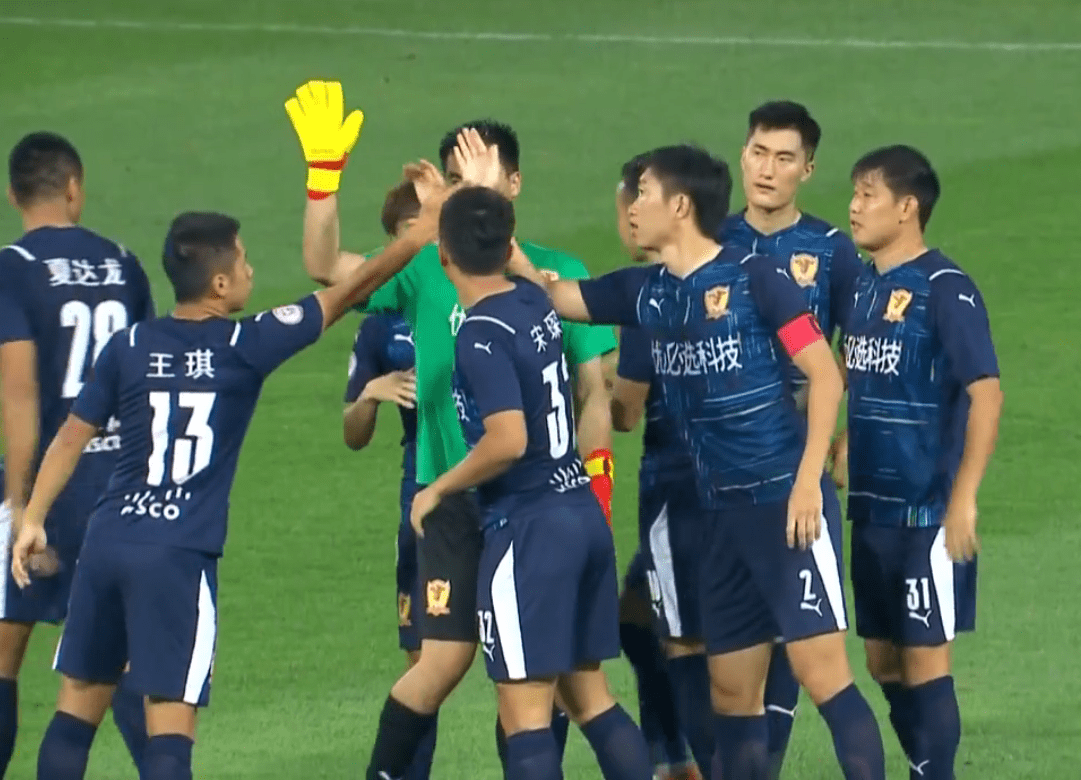 关于拉斯维加斯球队负于对手，保级形势严峻的信息