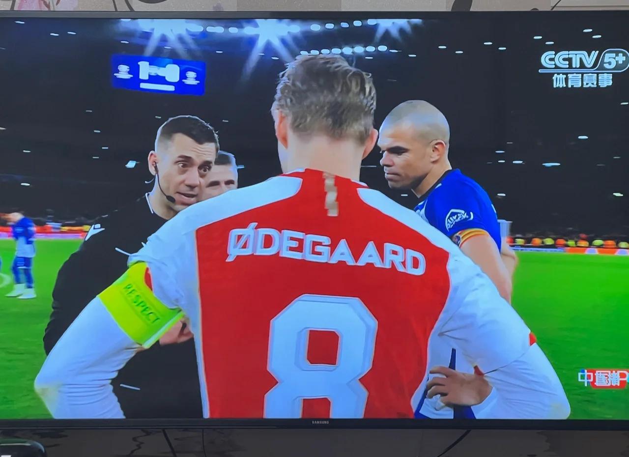 关于国际米兰血洗阿森纳，厄德高送出助攻的信息