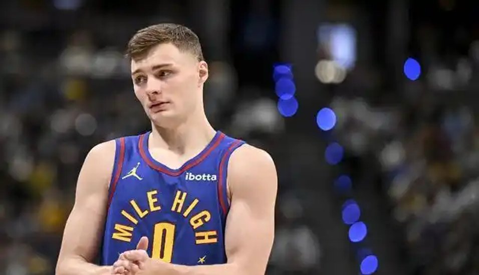 包含西班牙男篮逆转掘金，卡鲁索一己之力扛起全队的词条