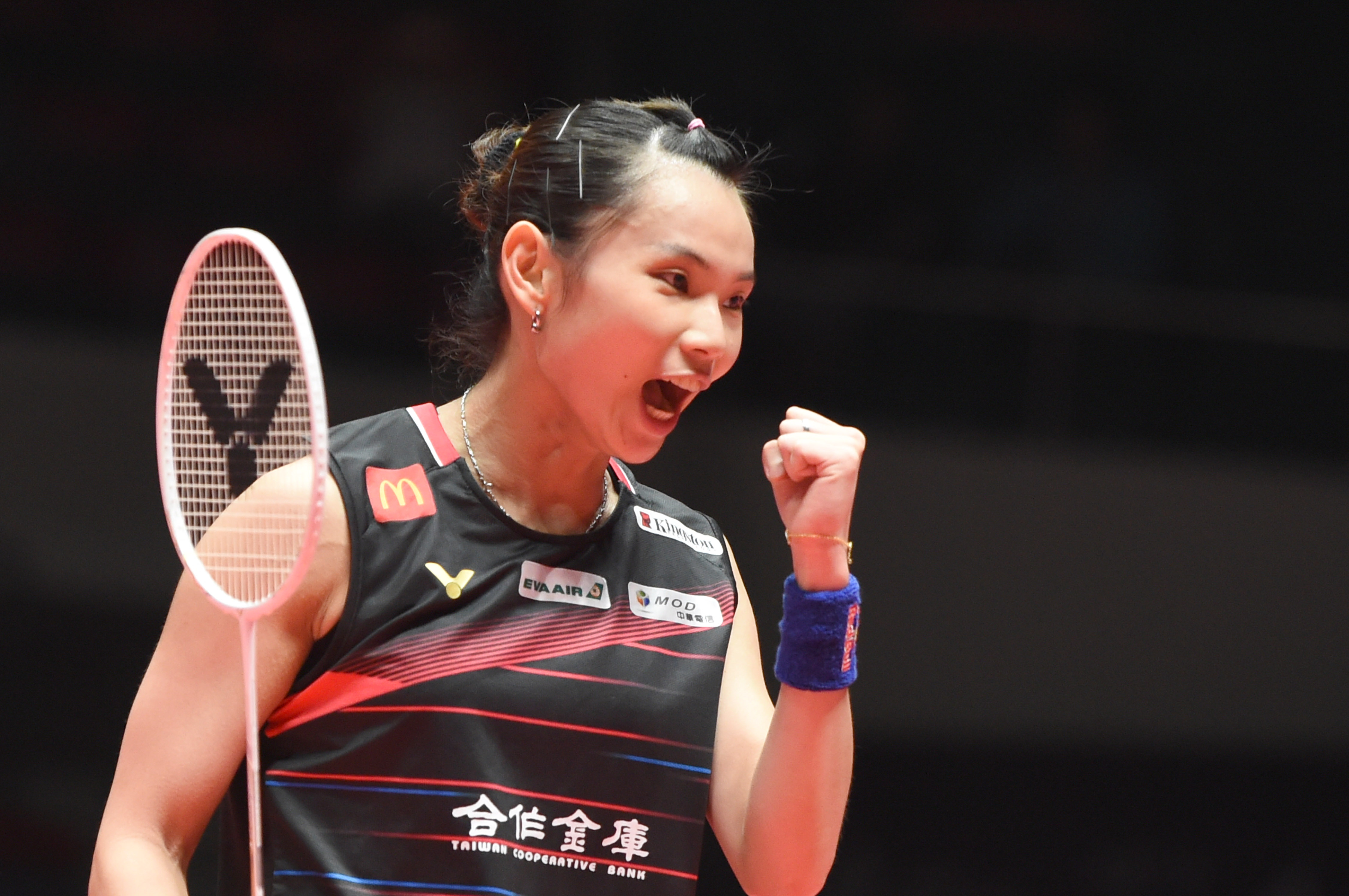 包含丹麦羽毛球队翻盘泰国羽毛球队，戴资颖完成帽子戏法的词条