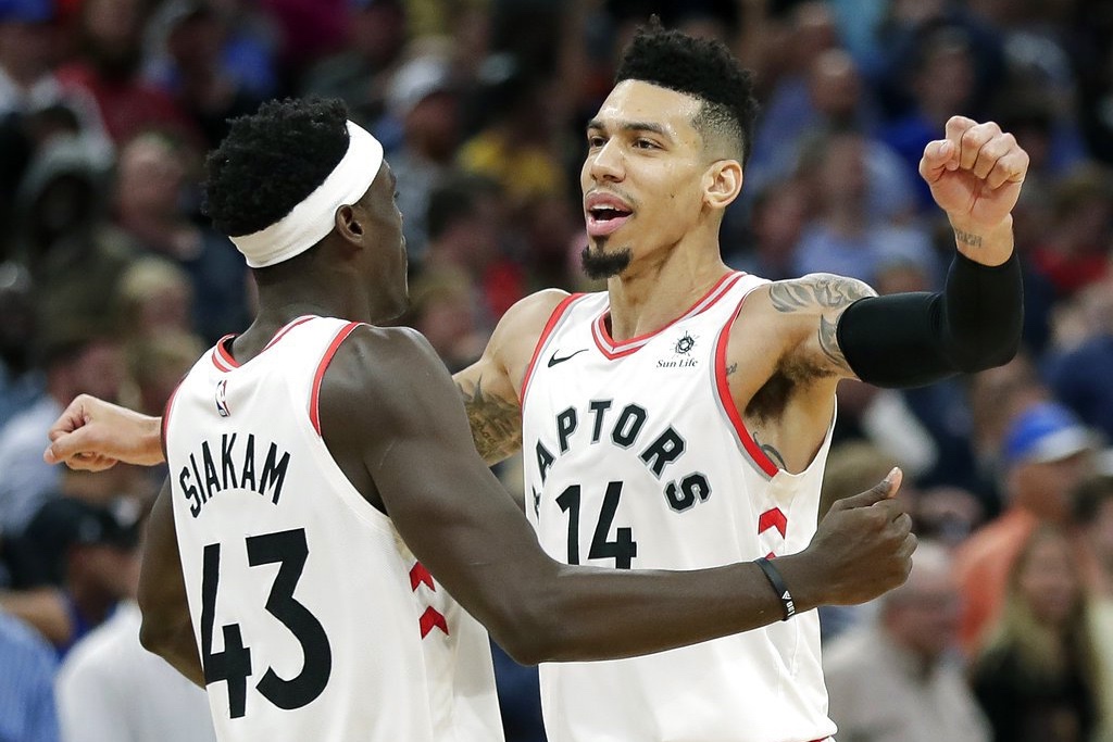 包含热火B队绝地反击火箭，丹尼·格林送出助攻的词条